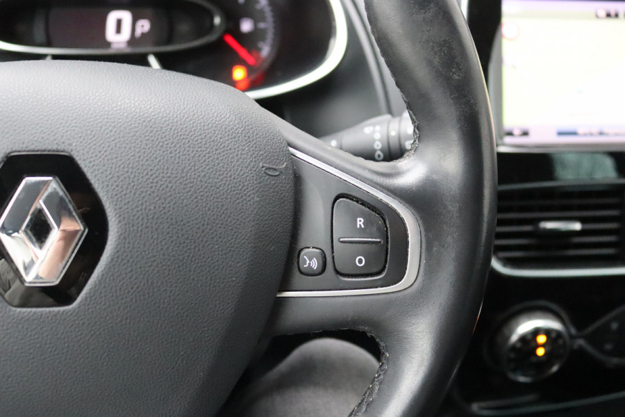 Renault Clio 1.2 TCe 120PK Automaat Intens Navigatie/Camera/Cruise-control/Carplay