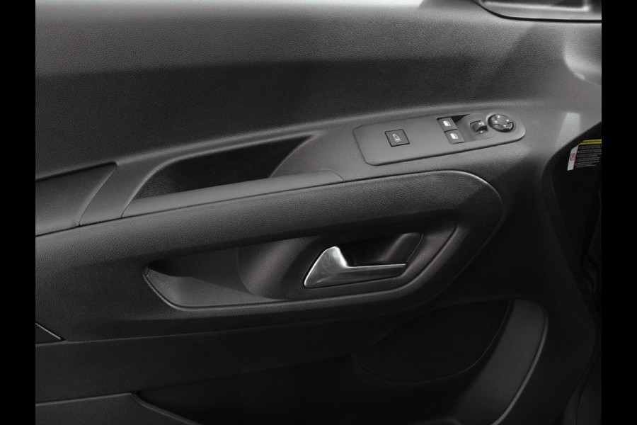 Peugeot Partner 1.5 BlueHDi 130 S&S L1 Navigatie Apple Carplay / Android Auto DAB trekhaak Cruise Control Airco Houten bekleding laadruimte