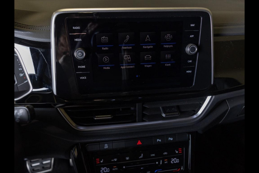 Volkswagen T-Roc 1.5 TSI R-Line Edition / 150pk / Stoel en stuur verwarming / Achteruitrij camera / Keyless /