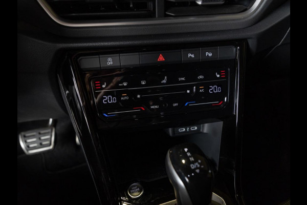 Volkswagen T-Roc 1.5 TSI R-Line Edition / 150pk / Stoel en stuur verwarming / Achteruitrij camera / Keyless /