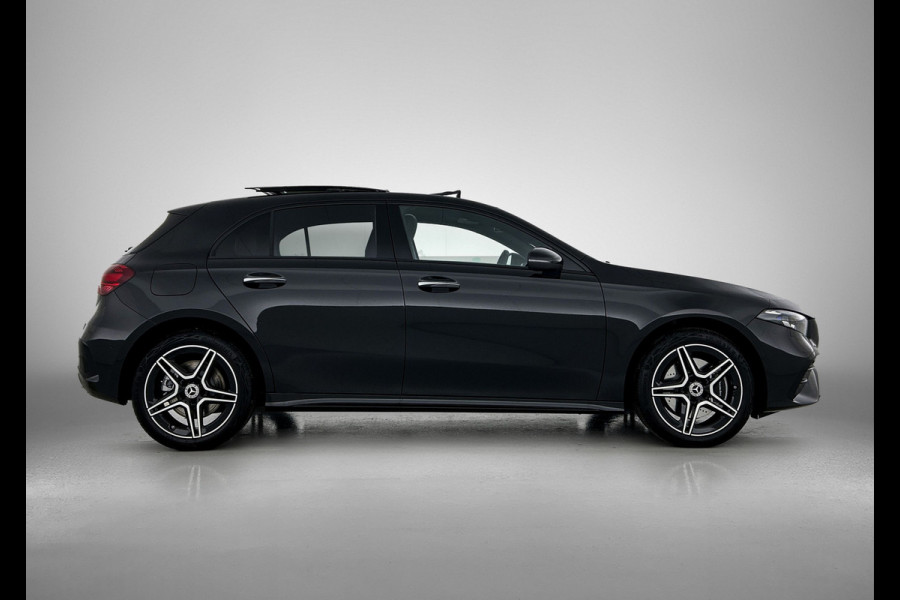 Mercedes-Benz A-Klasse 250 e Business Solution AMG | Nightpakket | Advanced sound system | Dodehoekassistent | Panoramaschuifdak | Smartphone-integratie | MULTIBEAM LED | KEYLESS GO |