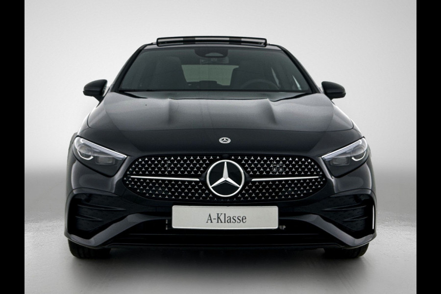 Mercedes-Benz A-Klasse 250 e Business Solution AMG | Nightpakket | Advanced sound system | Dodehoekassistent | Panoramaschuifdak | Smartphone-integratie | MULTIBEAM LED | KEYLESS GO |