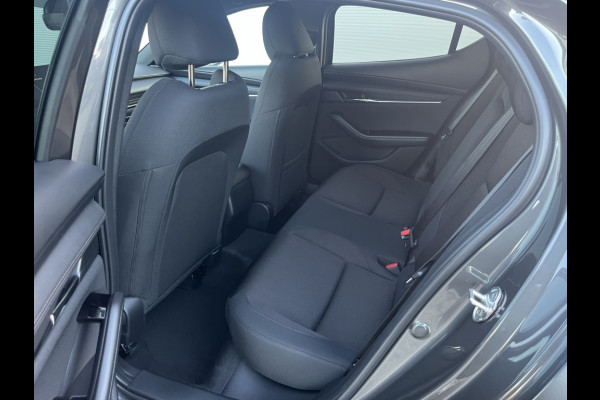 Mazda 3 2.5 140pk handbak, Centre-line + design pack