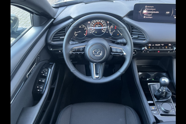 Mazda 3 2.5 140pk handbak, Centre-line + design pack