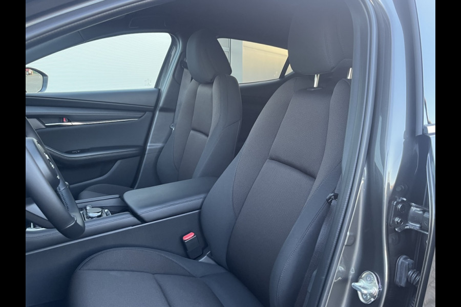 Mazda 3 2.5 140pk handbak, Centre-line + design pack