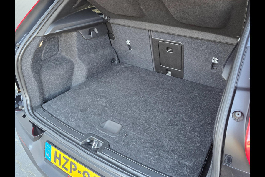 Volvo XC40 1.5 T5 Recharge Inscription Panoramadak/Camera/Carplay