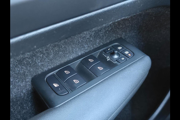 Volvo XC40 1.5 T5 Recharge Inscription Panoramadak/Camera/Carplay