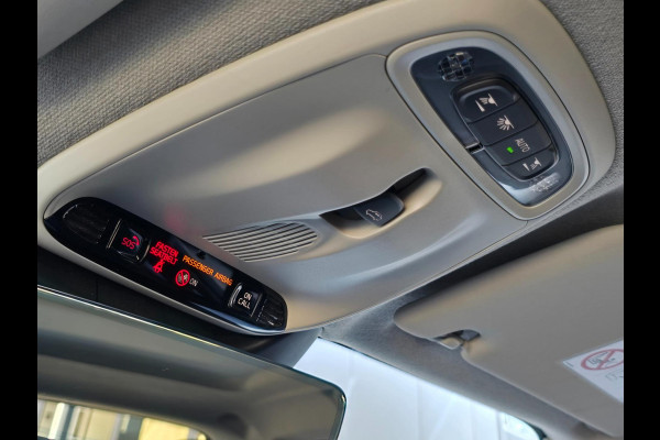 Volvo XC40 1.5 T5 Recharge Inscription Panoramadak/Camera/Carplay