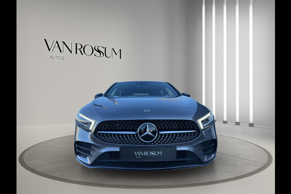 Mercedes-Benz A-Klasse 180 Business Solution AMG | 360 Camera | Head-up | Panoramadak | Navi | Sfeerverl | 19"| Trekh.Wegklap |