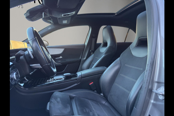 Mercedes-Benz A-Klasse 180 Business Solution AMG | 360 Camera | Head-up | Panoramadak | Navi | Sfeerverl | 19"| Trekh.Wegklap |