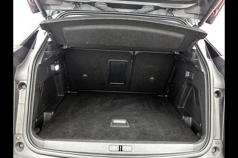 Peugeot 3008 1.2 PureTech Première PANO | TREKHAAK | CARPLAY & NAVI