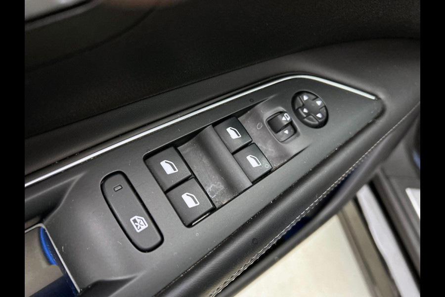 Peugeot 3008 1.2 PureTech Première PANO | TREKHAAK | CARPLAY & NAVI