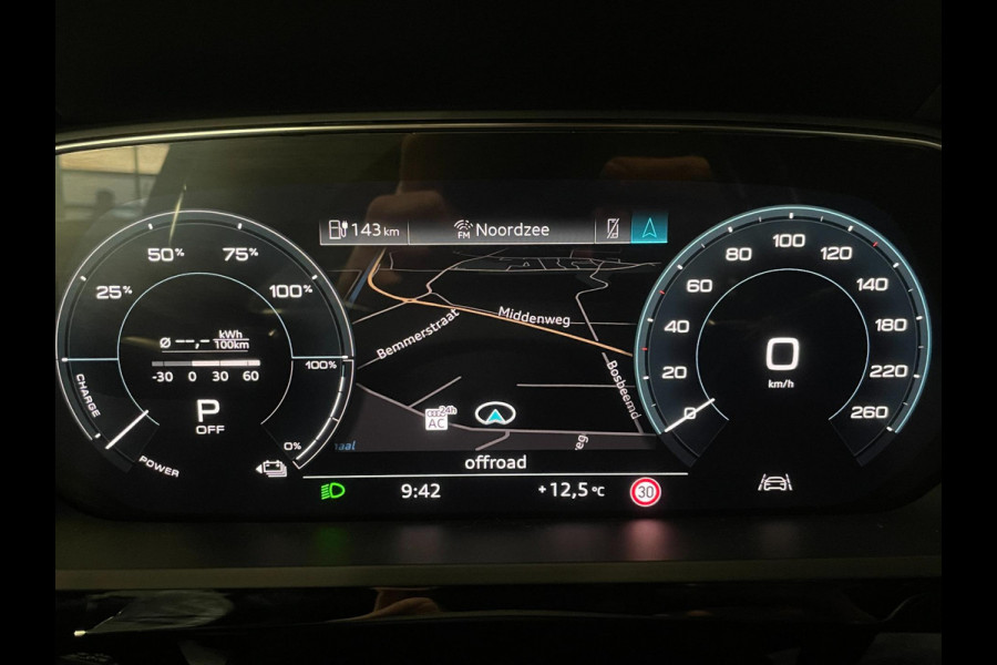 Audi e-tron 50 Quattro Launch Edition Plus 71 kWh|AFN.TREKHAAK|PANO|LEDER|ACC|APPLE CARPLAY|STOELVERW|MEMORY|NAP|NL-AUTO|INCL.BTW|