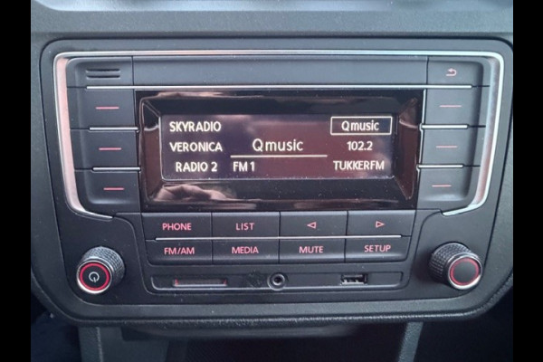 Volkswagen Caddy 1.4 TGI L2H1 EcoFuel Maxi Comfortline AIRCO I CRUISE CONTROL I PDC I VERWARMDE VOORRUIT I COMPLETE ONDERHOUDSHISTORIE I 1e EIGENAAR I RIJDEN OP GROEN GAS IS CO2 NEUTRAAL.