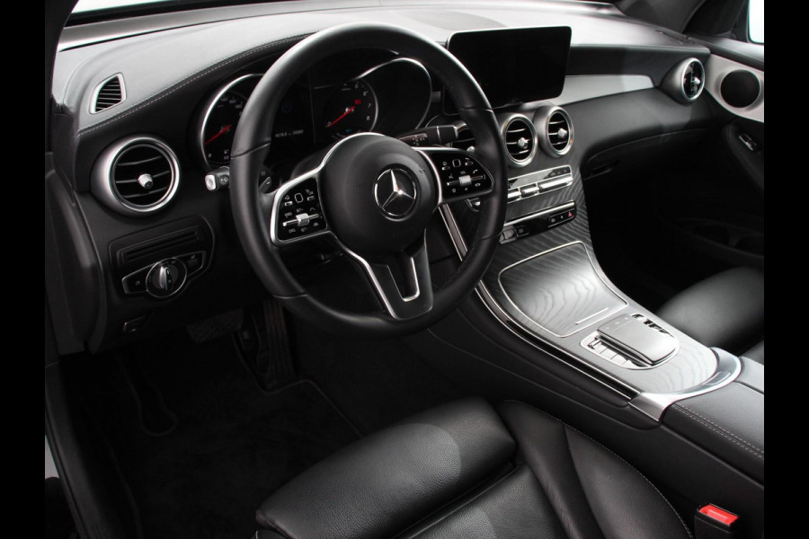 Mercedes-Benz GLC 300e 4MATIC PHEV Exclusive Navigatie Climate Control Leder(look) Camera Trekhaak Adaptive Cruise Control Dab