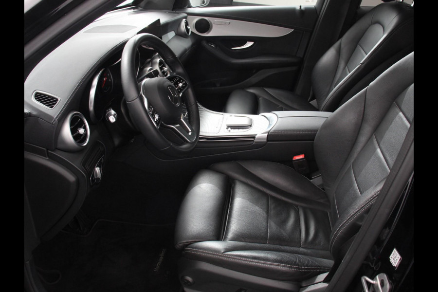 Mercedes-Benz GLC 300e 4MATIC PHEV Exclusive Navigatie Climate Control Leder(look) Camera Trekhaak Adaptive Cruise Control Dab