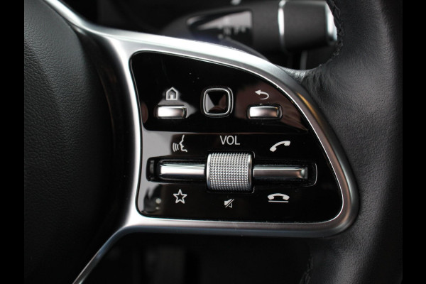 Mercedes-Benz GLC 300e 4MATIC PHEV Exclusive Navigatie Climate Control Leder(look) Camera Trekhaak Adaptive Cruise Control Dab