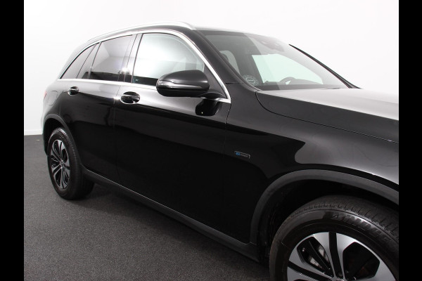 Mercedes-Benz GLC 300e 4MATIC PHEV Exclusive Navigatie Climate Control Leder(look) Camera Trekhaak Adaptive Cruise Control Dab