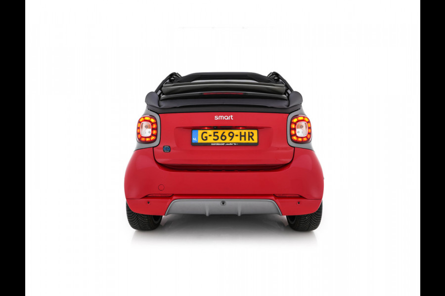 Smart Fortwo cabrio EQ BRABUS Style 18 kWh [ 3-Fase ] *LEATHER | HEATED-SPORTSEATS | NAVI-FULLMAP | CAMERA | DAB+ | AIRCO | PDC | CRUISE | 16''ALU*