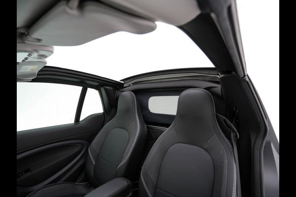 Smart Fortwo cabrio EQ BRABUS Style 18 kWh [ 3-Fase ] *LEATHER | HEATED-SPORTSEATS | NAVI-FULLMAP | CAMERA | DAB+ | AIRCO | PDC | CRUISE | 16''ALU*