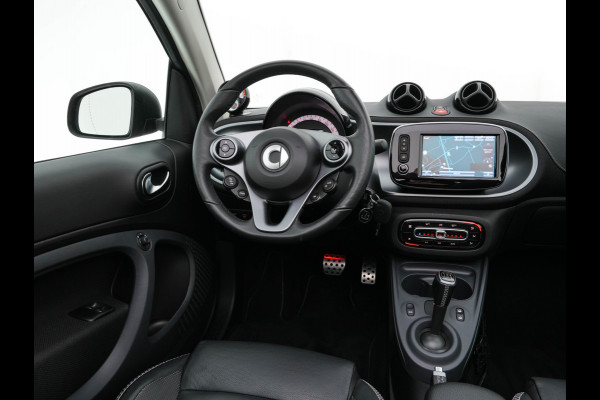 Smart Fortwo cabrio EQ BRABUS Style 18 kWh [ 3-Fase ] *LEATHER | HEATED-SPORTSEATS | NAVI-FULLMAP | CAMERA | DAB+ | AIRCO | PDC | CRUISE | 16''ALU*
