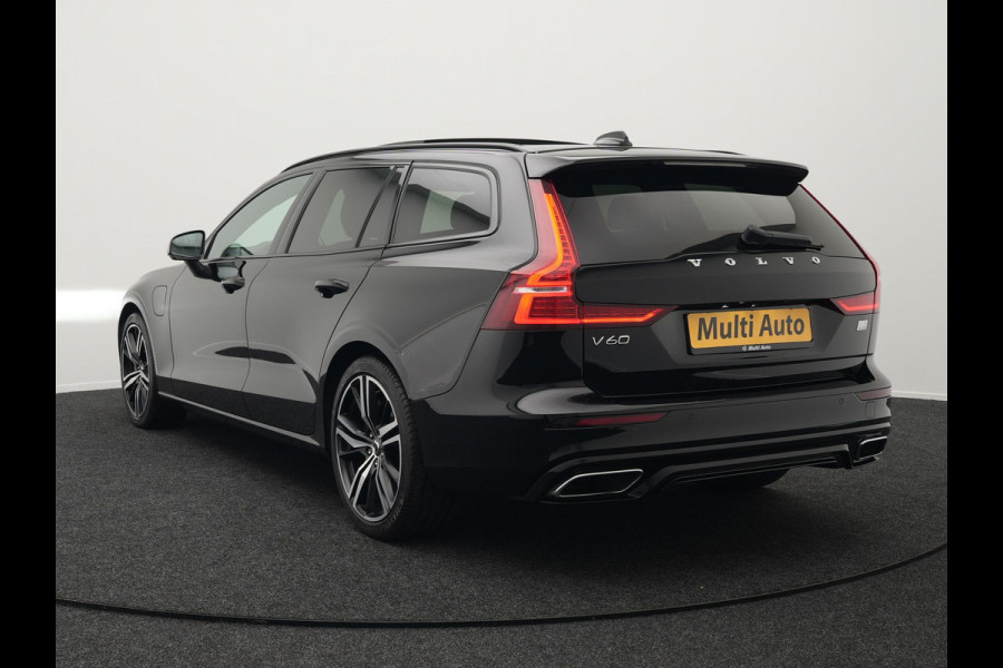 Volvo V60 T6 Recharge AWD R-Design LONG RANGE Plug In Hybrid Dealer O.H. PHEV | Panodak | Lederen Sportstoelen Memory | Harman Kardon | Apple Carplay | Navigatie | Camera | L.M. 19" | DAB | Virtual |