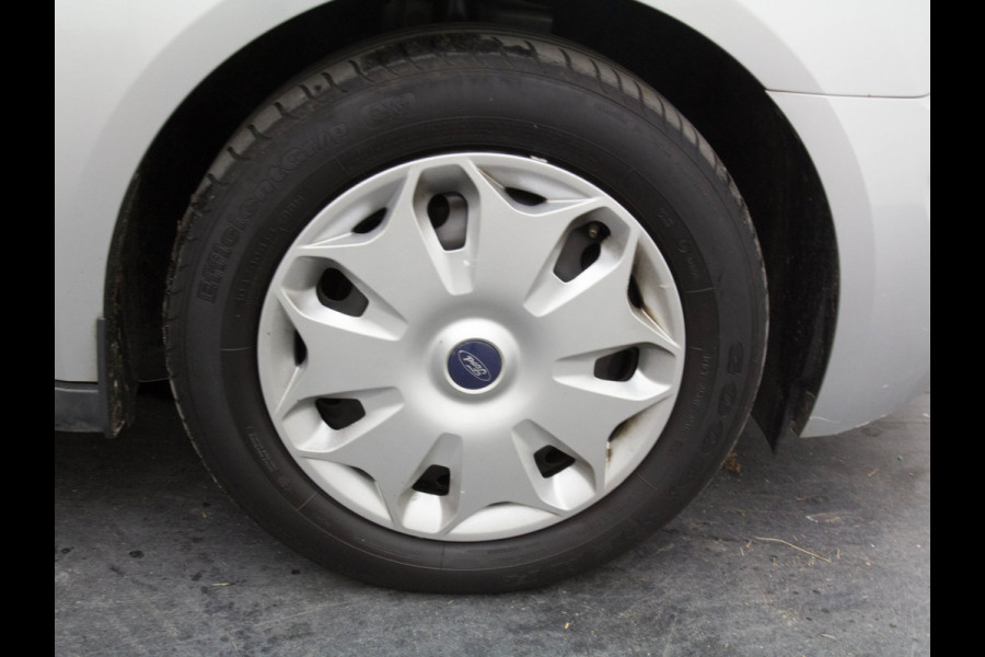 Ford Transit Connect 1.5TDCI 100PK/250Nm Euro 6 Airco Trekhaak Bluetooth Pdc Trend Betonplex vloer Wandbetimmering Schuifdeur 1.300kg trekgewicht !! Origineel Nederlandse Auto
