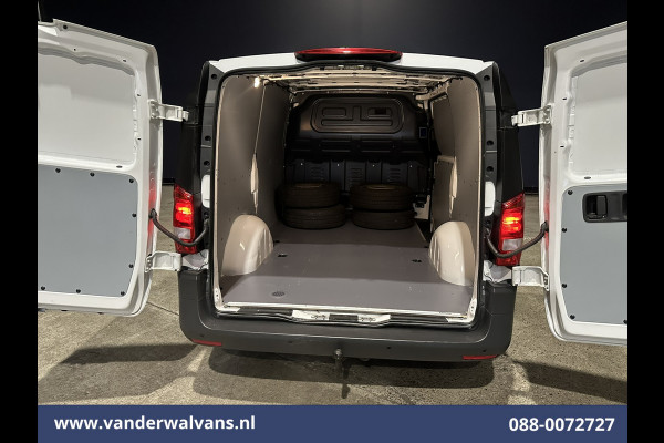 Mercedes-Benz Vito 114 CDI 136pk L2H1 Euro6 Airco | Camera | Navigatie | Cruisecontrol | Trekhaak Parkeersensoren, Stoelverwarming