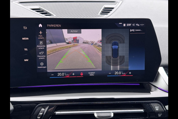 BMW X1 SDrive18i LED - NIEUW MODEL - GROOT SCHERM - CARPLAY - STOELVERWARMING - KEYLESS