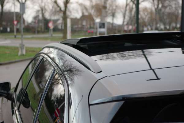 Audi A6 Avant 55 TFSI 367 PK e Quattro S-Line Edition Competition PHEV, Panoramadak, Trekhaak, Leder