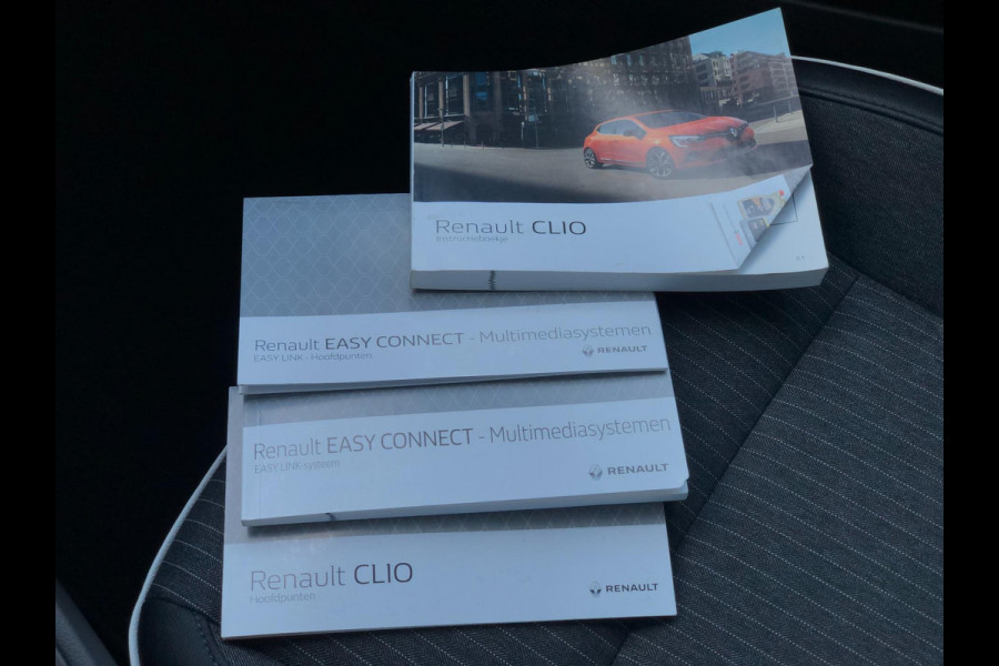 Renault Clio 1.0 TCe Intens | Navi, Camera, Carplay/Android, PDC, Cruise, DAB, Half leder | NAP | Dealeronderhouden |