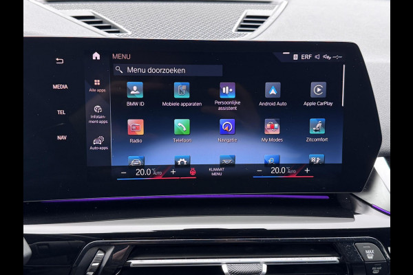 BMW X1 SDrive18i LED - NIEUW MODEL - GROOT SCHERM - CARPLAY - STOELVERWARMING - KEYLESS