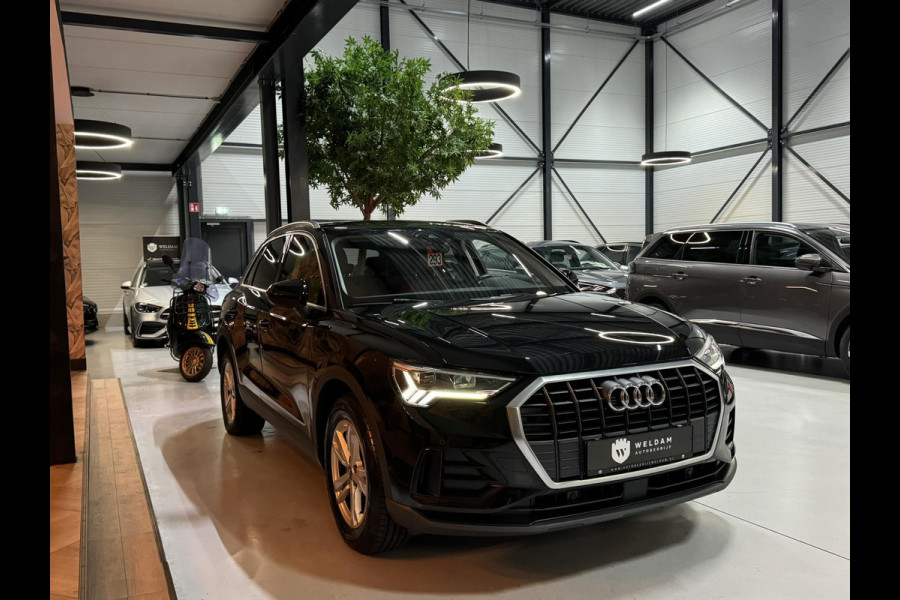 Audi Q3 35 TFSI S edition Garantie Trekhaak Leder Camera StoelVW Elek Achterklep Cruise Navi Clima Led Rijklaar