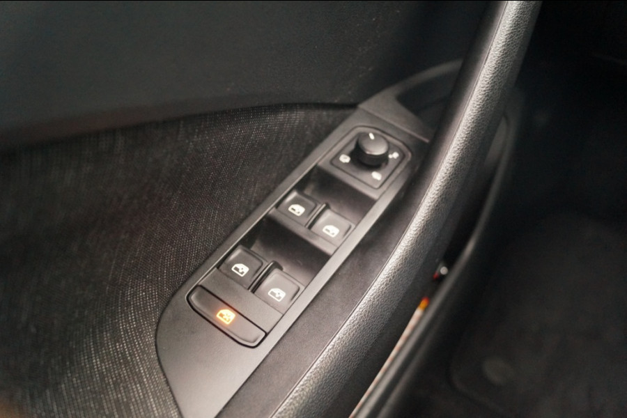 Škoda SCALA 1.0 TSI 110pk DSG Style -NAVI-ECC-PDC-