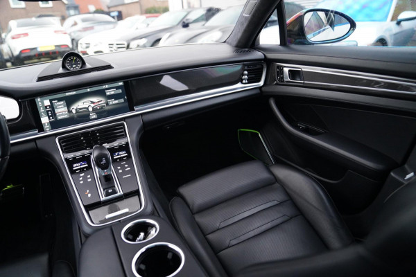 Porsche Panamera 4.0 Turbo S E-Hybrid | Carbon | Massage | Porsche Active Safe | Schuifdak | Adaptieve Cruise | Keramisch | KRIJT