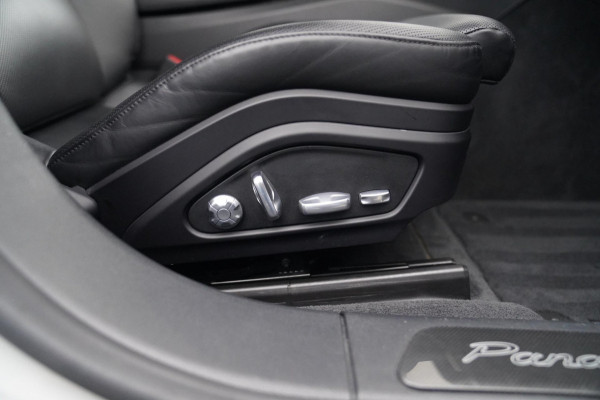 Porsche Panamera 4.0 Turbo S E-Hybrid | Carbon | Massage | Porsche Active Safe | Schuifdak | Adaptieve Cruise | Keramisch | KRIJT