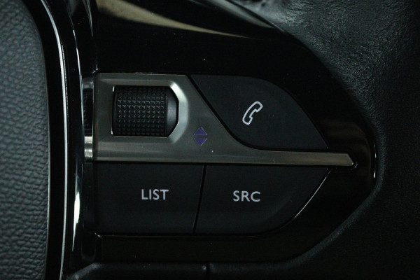 Peugeot 208 1.2 PureTech Blue Lease (NAVIGATIE, CRUISE, PARKEERSENSOREN, MULTIMEDIA, 1e EIGENAAR, GOED ONDERHOUDEN)