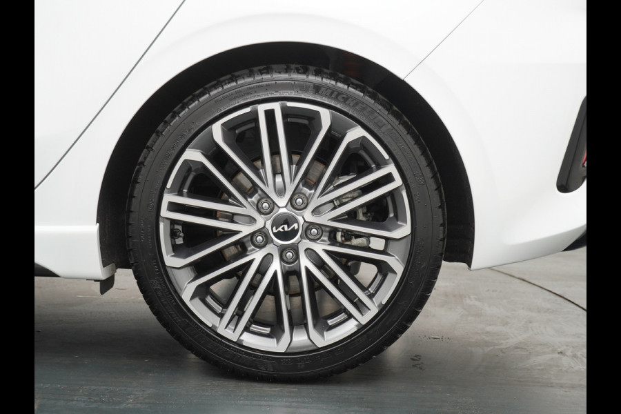Kia Ceed 1.5 T-GDi GT-PlusLine - Automaat - Rijdende Demo Automaat - Stoel/Stuurverwarming - Adaptief Cruise Control - Navigatie - Climate Control - Fabrieksgarantie Tot 2032