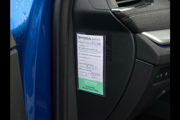 Škoda Octavia Combi 1.5 TSI First Edition NL AUTO | STOELVERW | SFEEVRLICHTING |