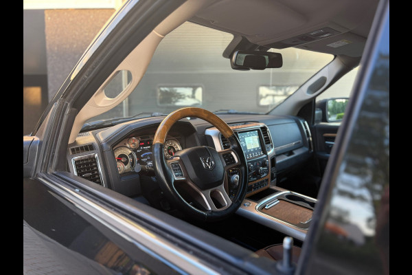 Dodge Ram 1500 5.7 V8 4x4 Crew Cab Longhorn - Luchtvering - Bomvol