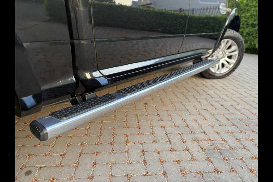 Dodge Ram 1500 5.7 V8 4x4 Crew Cab Longhorn - Luchtvering - Bomvol