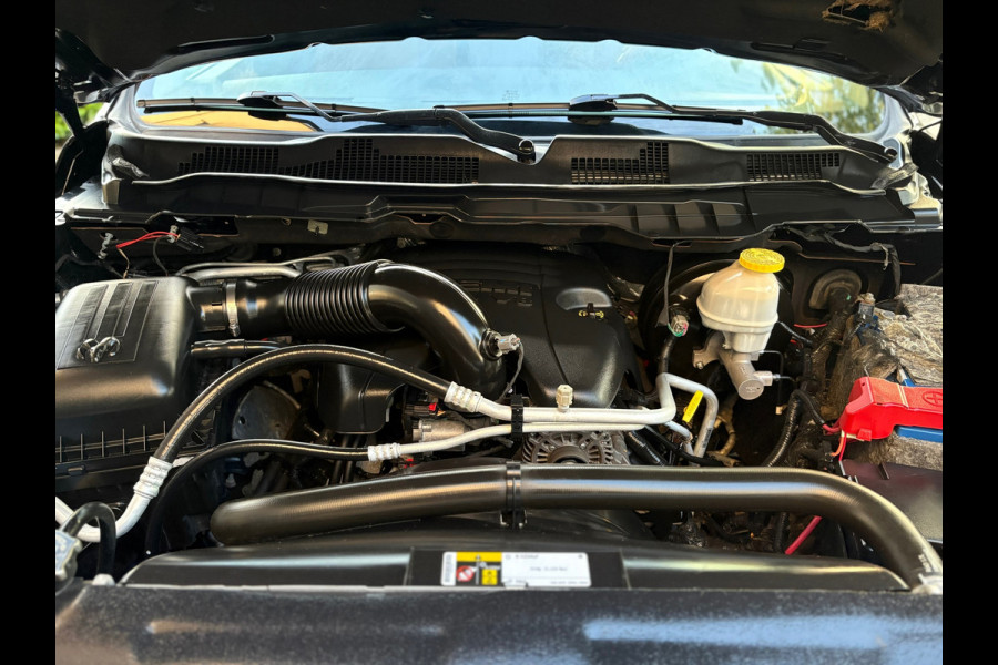 Dodge Ram 1500 5.7 V8 4x4 Crew Cab Longhorn - Luchtvering - Bomvol