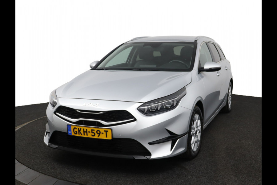 Kia Ceed Sportswagon 1.5 T-GDi DynamicPlusLine Apple Carplay/Android Auto - Cruise Control - Dodehoekdetectie - Navigatie - Stuur/Stoelverwarming - Fabrieksgarantie tot 09-2031