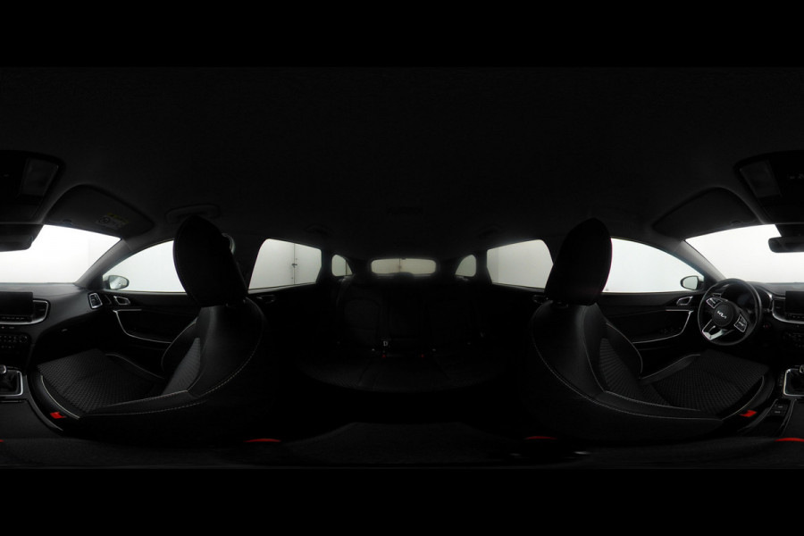 Kia Ceed Sportswagon 1.5 T-GDi DynamicPlusLine Apple Carplay/Android Auto - Cruise Control - Dodehoekdetectie - Navigatie - Stuur/Stoelverwarming - Fabrieksgarantie tot 09-2031