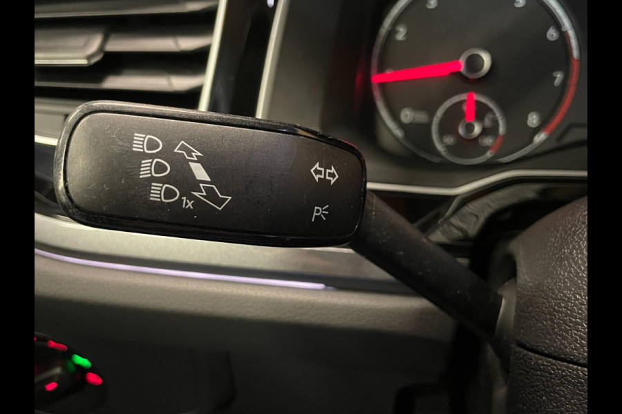 Volkswagen Polo 1.0 TSI Highline Business R-LINE|AUTOMAAT|ACC|APPLE CARPLAY,ANDROID AUTO|NAVI|CLIMATE, CRUISE CONTROL|NAP|NL-AUTO|