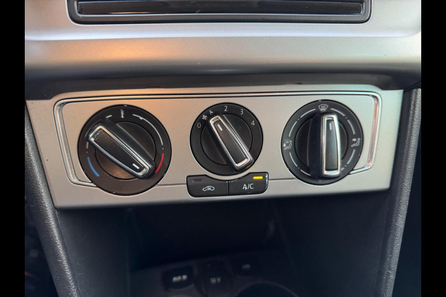 Volkswagen Polo 1.0 BlueMotion Edition DSG PDC Cruise control 95 PK