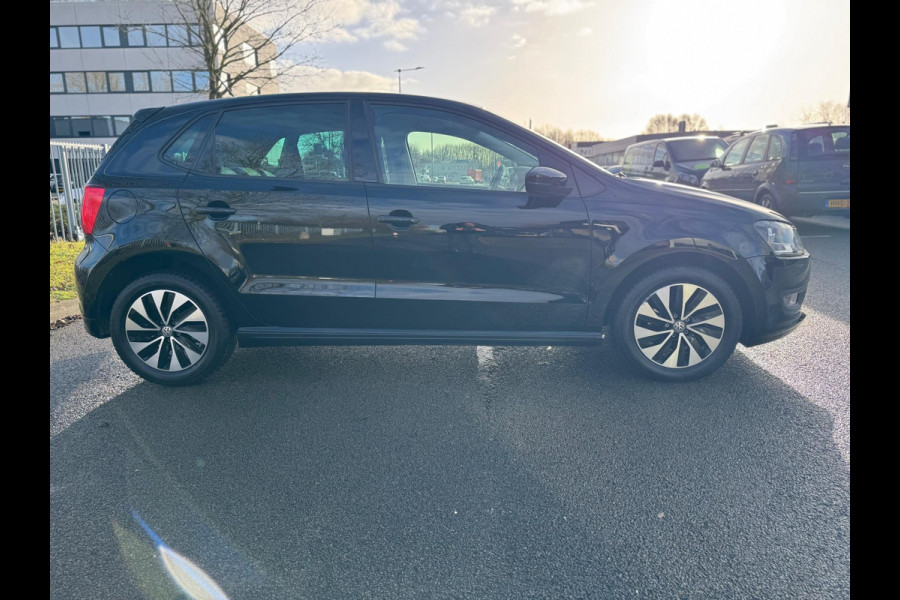 Volkswagen Polo 1.0 BlueMotion Edition DSG PDC Cruise control 95 PK