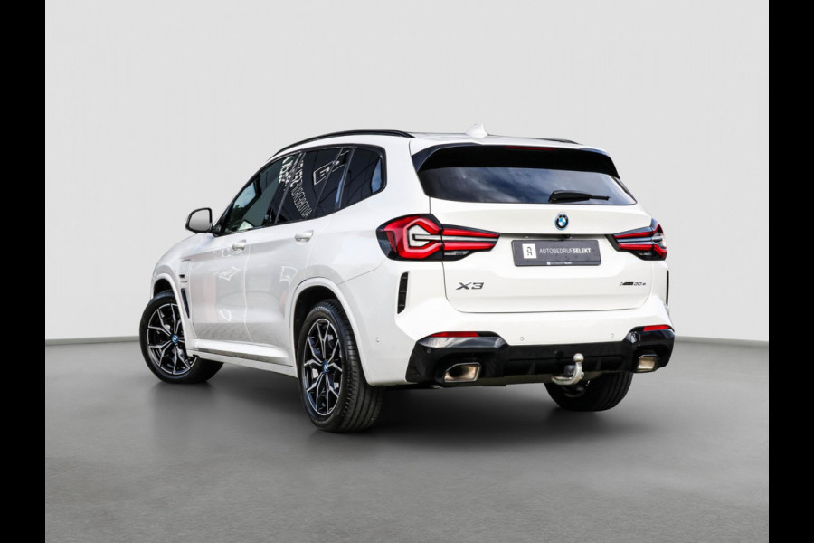 BMW X3 XDrive30e M-SPORT - PANO - TREKAAK - LASER - VOL!!
