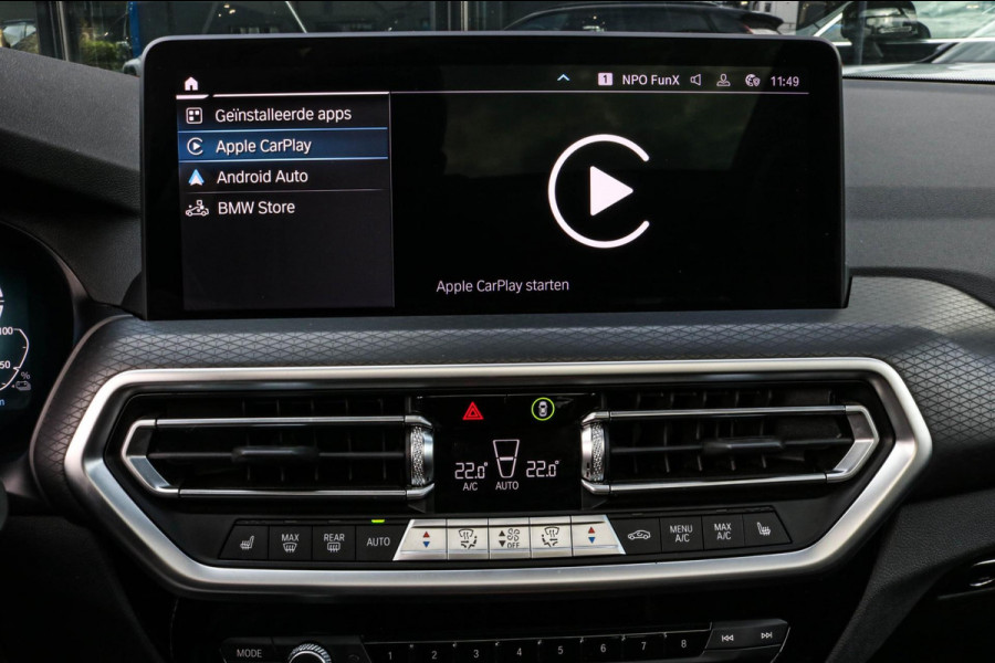 BMW X3 XDrive30e M-SPORT - PANO - TREKAAK - LASER - VOL!!