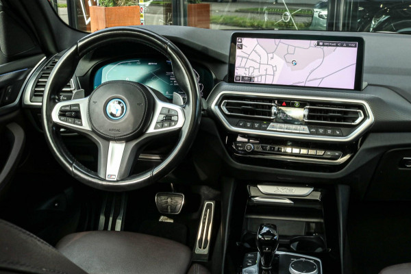 BMW X3 XDrive30e M-SPORT - PANO - TREKAAK - LASER - VOL!!